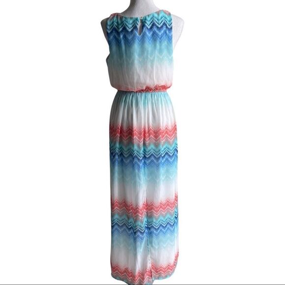 LILY ROSE pastel color, maxi dress with crochet accent neckline - Picture 6 of 8